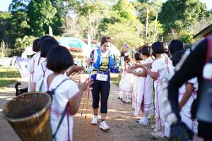 BIB: 2565
                            <button type="button" onclick="openModal(19021815)" class="btn btn-primary btn-sm float-right btn-popup" data-toggle="modal" data-target=".modal-high-quality">
                        <i class="fas fa-shopping-cart"></i> Add to Cart
                    </button>
                                            <button type="button" onclick="isThisMe(19021815, true)" class="btn btn-success btn-sm float-right btn-popup btn-isme hidden" data-toggle="tooltip" data-placement="bottom" title="นี่คือรูปของคุณใช่ไหม คลิกที่นี่เพื่อเอาเข้าอัลบั้ม">
                        <i class="fas fa-plus"></i> Add to album
                    </button>
                    <button type="button" onclick="isThisMe(19021815, false)" class="btn btn-warning btn-sm float-right btn-popup btn-isnotme hidden">
                        <i class="fas fa-ban"></i> Remove from album
                    </button>